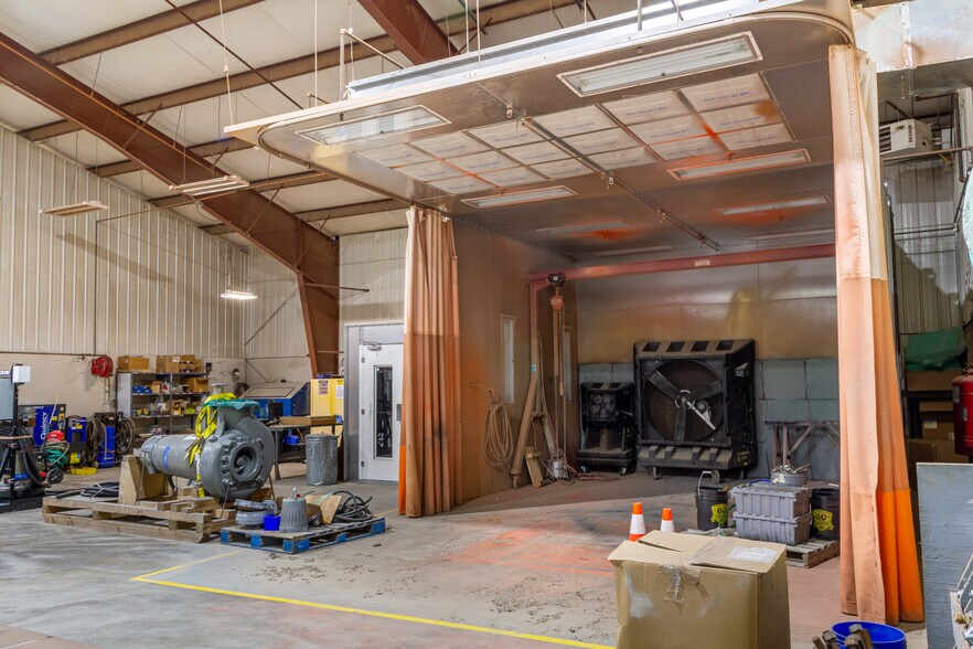More Photos Of 3860 Helberg Dr, Helena Service For Lease