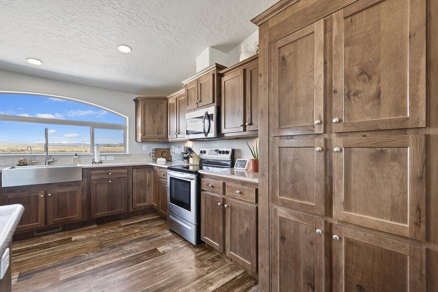 More Photos Of 14000 E Double Tapp Ln, Boise Sports And Entertainment For Sale