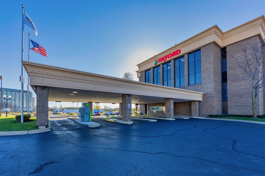 Primary Photo Of 555 E Butterfield Rd, Lombard Office For Lease