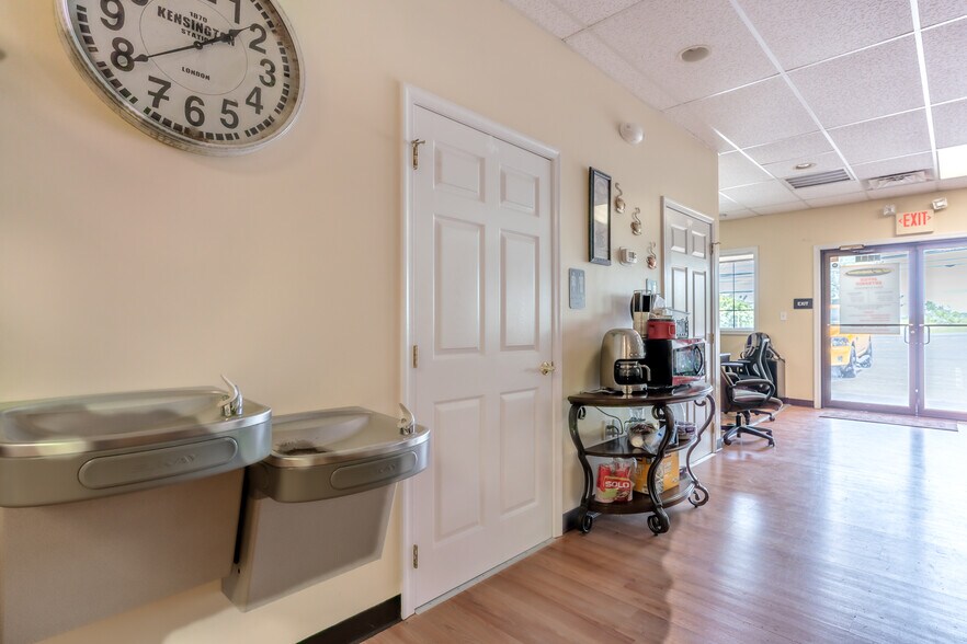 More Photos Of 5751 Nor Bath Blvd, Bath Freestanding For Sale