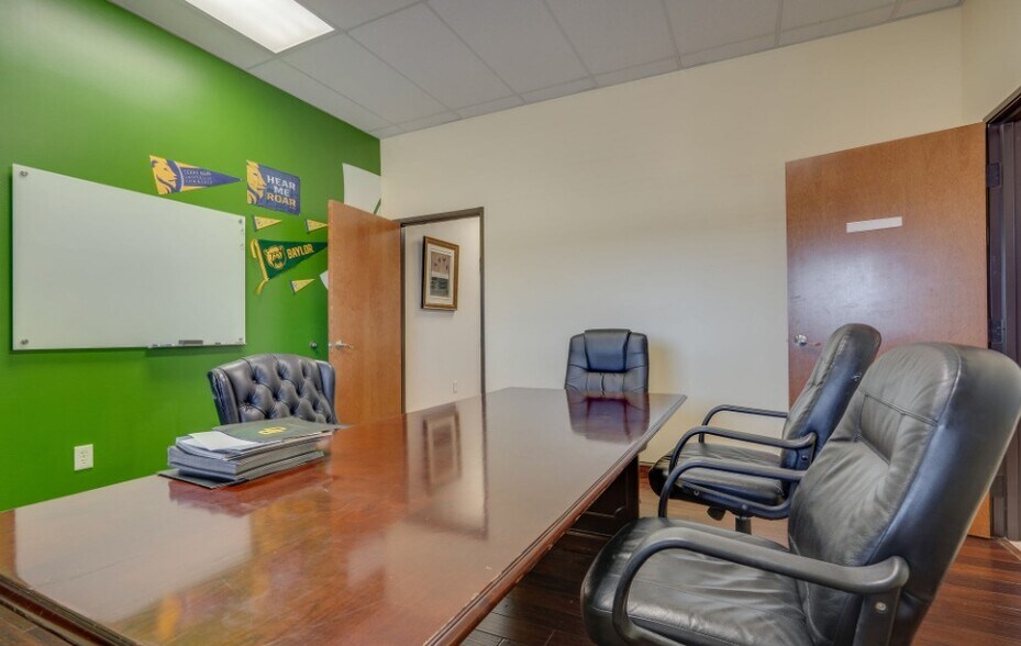 More Photos Of 1130 W Trinity Mills Rd, Carrollton General Retail For Sale