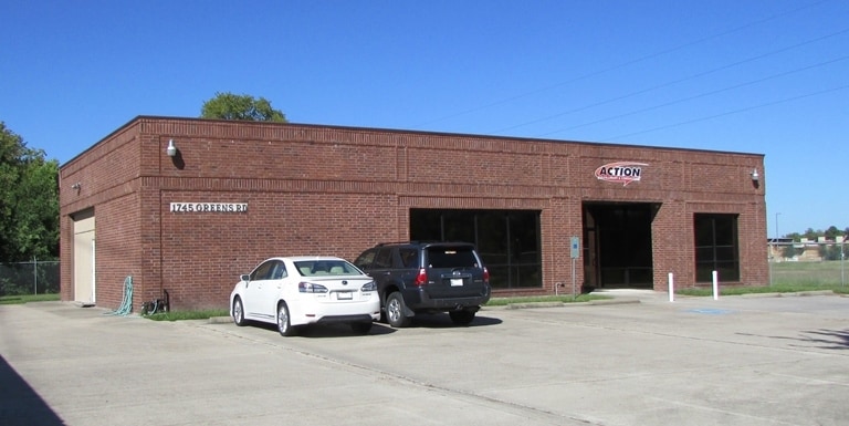 Primary Photo Of 1745 Greens Rd, Houston Flex For Sale