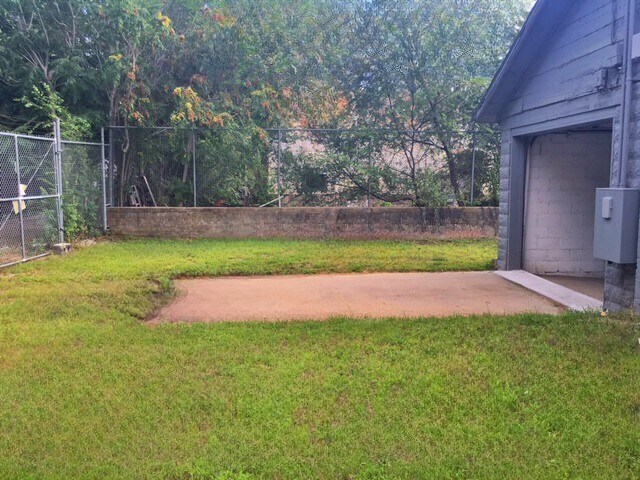 More Photos Of 1618 S Mead St, Wichita Industrial For Lease