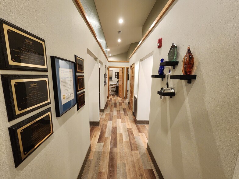 More Photos Of 688 Del Sol Dr, Alamosa Medical For Sale