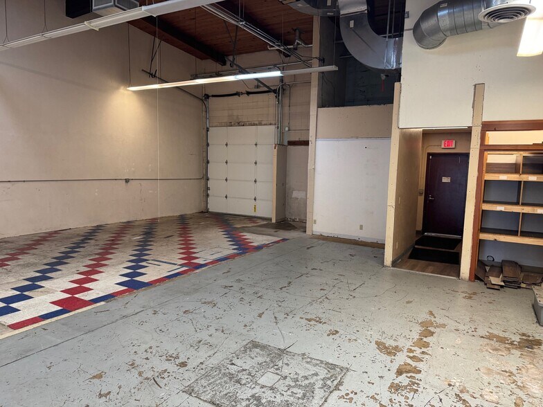 More Photos Of 439-455 W 11th Ave, Eugene Freestanding For Lease