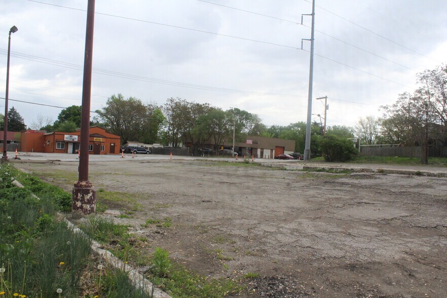 More Photos Of 219 W US Highway 24, Independence Land For Sale