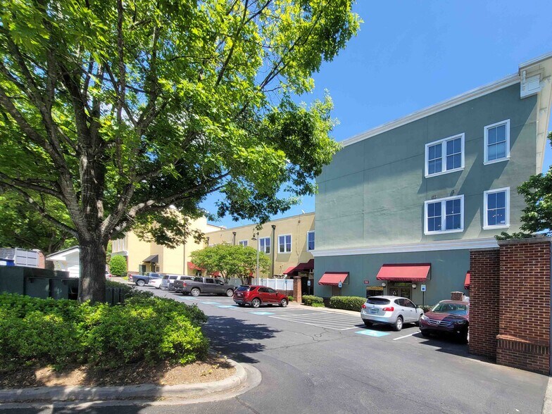 More Photos Of 1096 Assembly Dr, Fort Mill Office For Lease