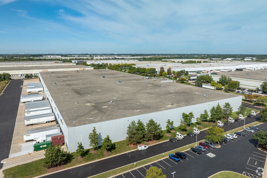 More Photos Of 3900 Rock Creek Blvd, Joliet Warehouse For Lease