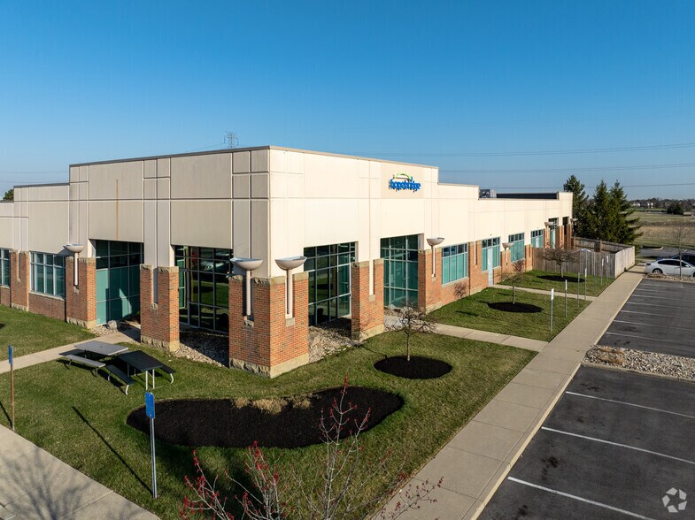 More Photos Of 7288-7312 Central Parke Blvd, Mason Office For Lease