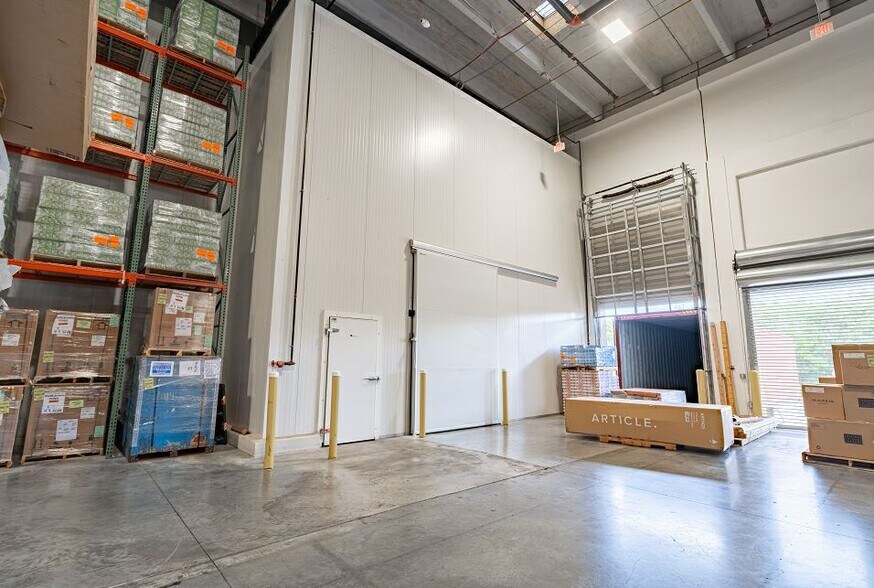 More Photos Of 11305 NW 122nd St, Miami Refrigeration Cold Storage For Lease