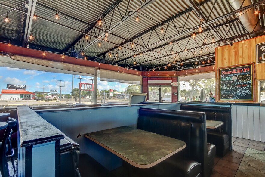 More Photos Of 3090 34th St N, Saint Petersburg Restaurant For Sale