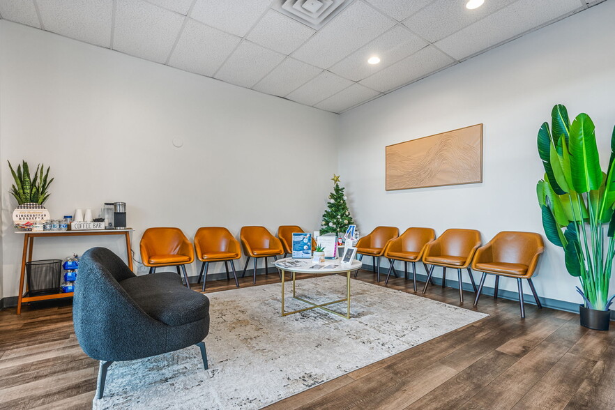 More Photos Of 1075 Whitlock Ave, Marietta General Retail For Lease