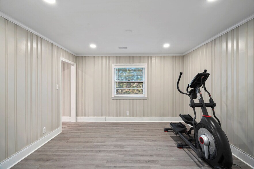 More Photos Of 247 Unionville Indian Trail Rd W, Indian Trail Office Residential For Sale