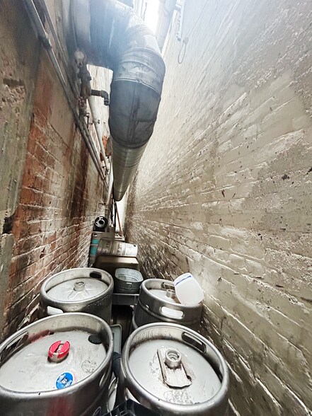 More Photos Of 602-624 Broadway, San Diego Office For Lease