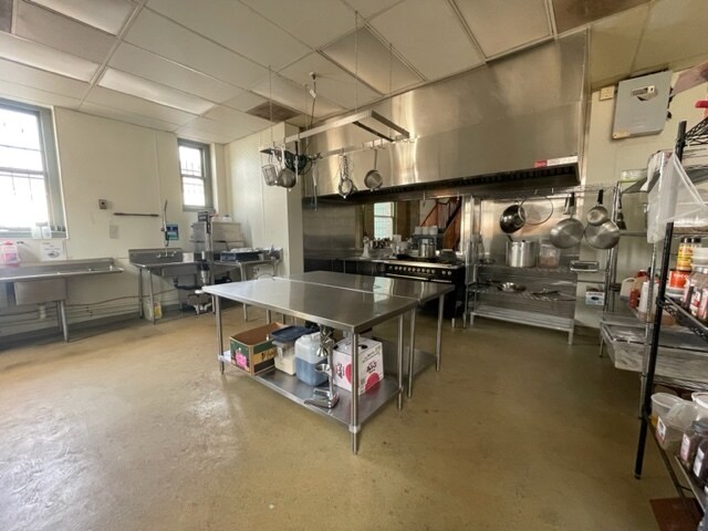 More Photos Of 3201 Curtis St, Denver Office For Sale