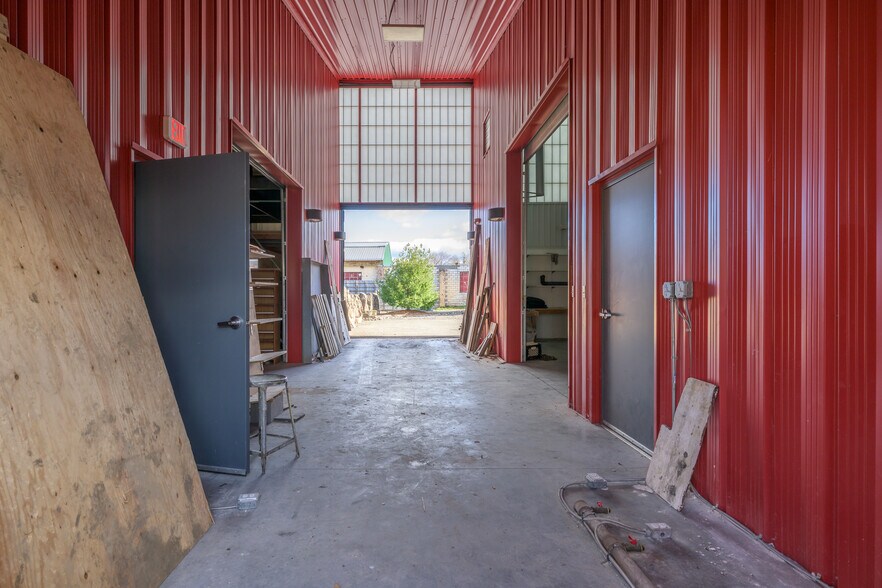 More Photos Of 78-90 Green St, Hudson Flex For Sale