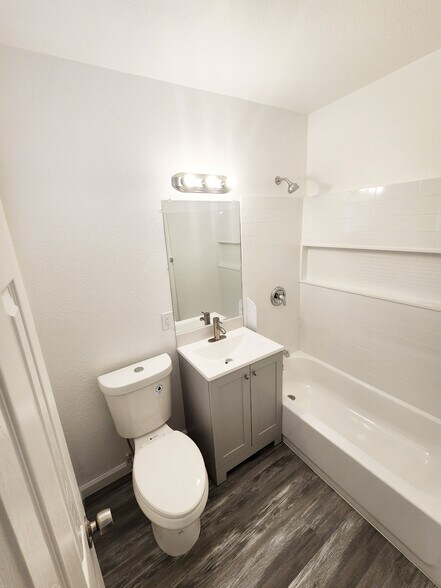 More Photos Of 2105-2125 Donna St 811 & 813 Judson ave, North Las Vegas Apartments For Sale