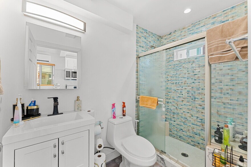 More Photos Of 829 11th St, Imperial Beach Apartments For Sale
