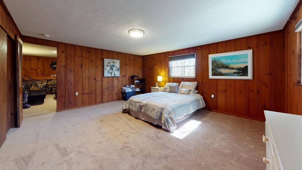 More Photos Of 42 Staley Drive, Morgantown Apartments For Sale