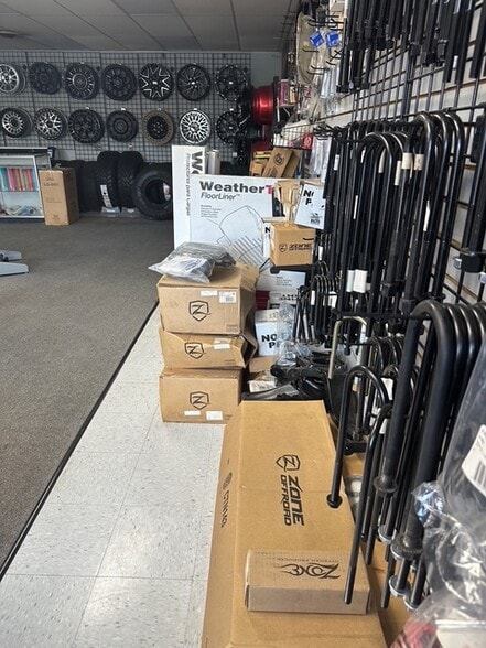 More Photos Of 7216 Ritchie Hwy, Glen Burnie Freestanding For Sale