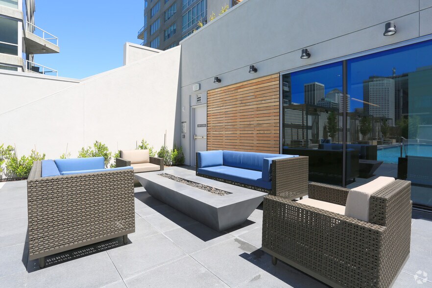 More Photos Of 399 Fremont St, San Francisco Apartments For Lease