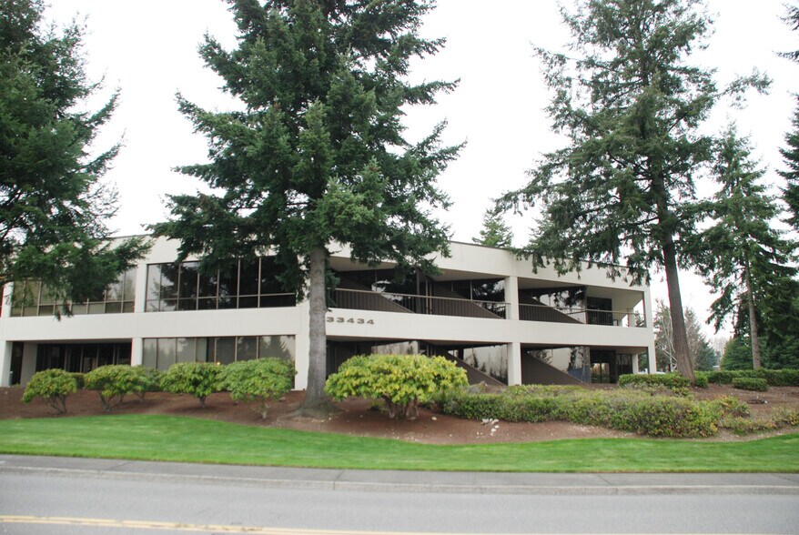 More Photos Of 33434 8th Ave S, Federal Way Office For Lease