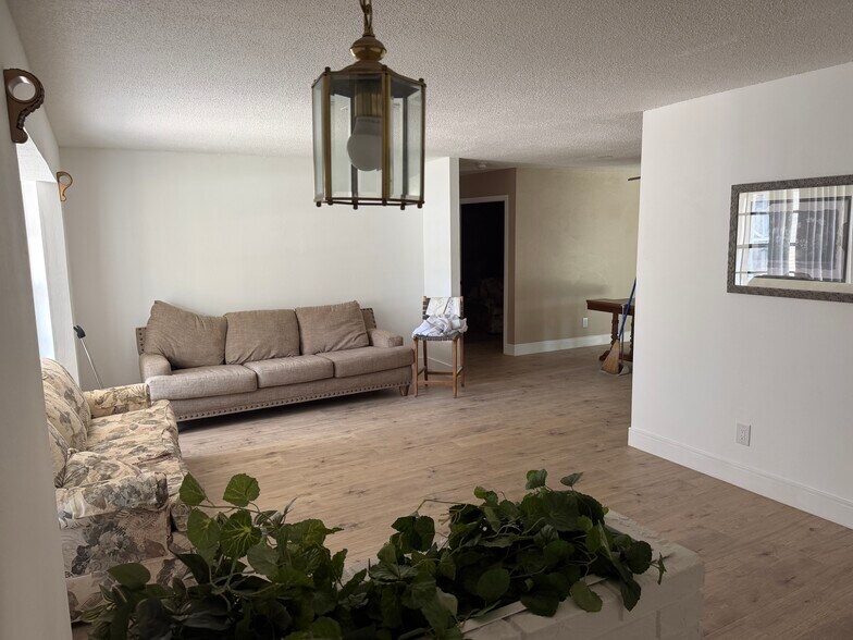 More Photos Of 35 Harbor Woods Cir, Safety Harbor Specialty For Sale