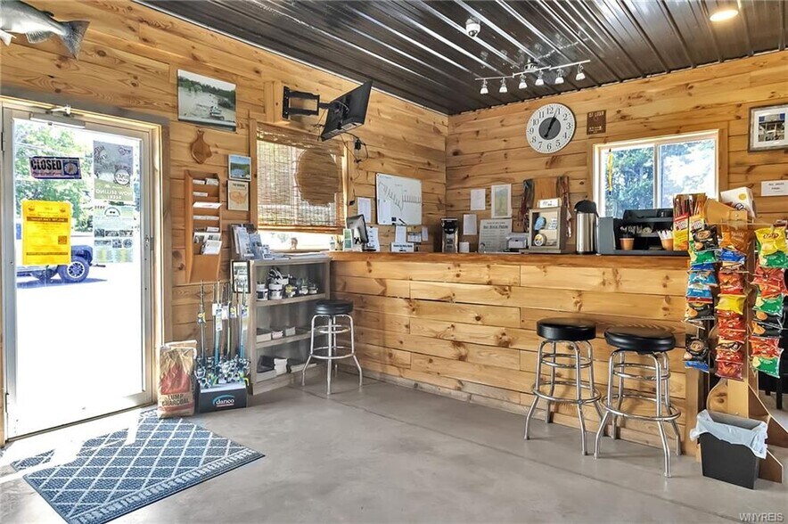 More Photos Of 14339 Roosevelt Hwy, Waterport Marina For Sale