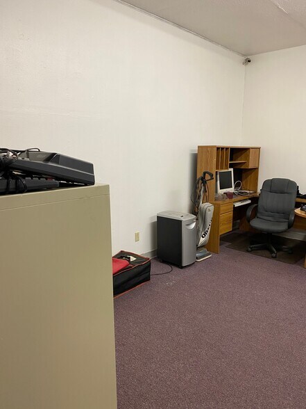 More Photos Of 1118 National Ave, Las Vegas Office For Sale