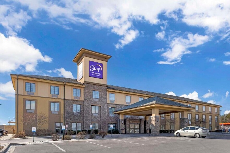 Primary Photo Of 13320 Ali Ghan Rd NE, Cumberland Hotel For Sale