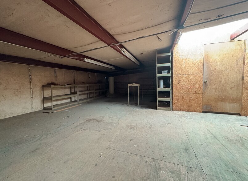 More Photos Of 7206 Elbert, Houston Industrial For Sale