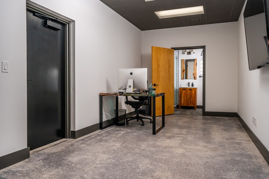 More Photos Of 223 N Causeway, New Smyrna Beach Medical For Sale