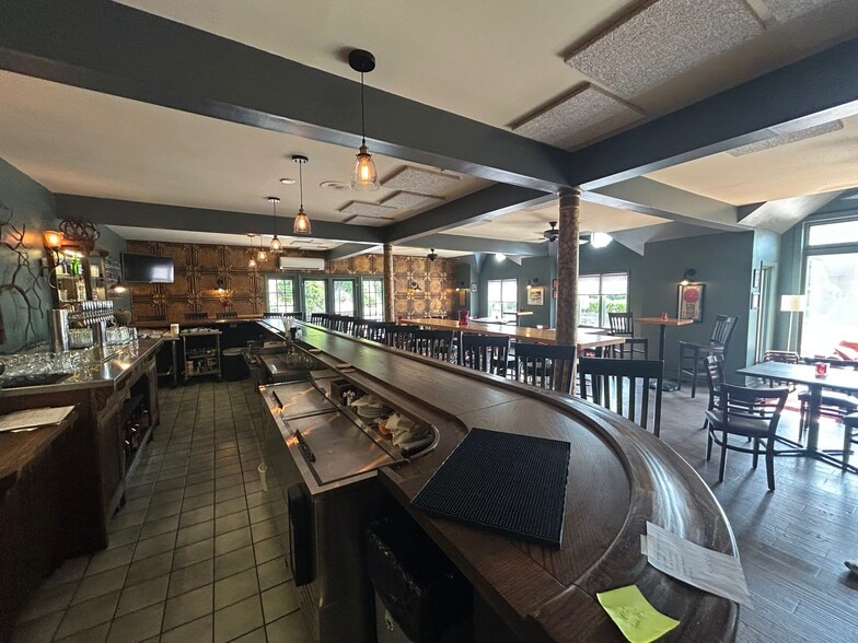 More Photos Of 181 E Brown St, Blairsville Restaurant For Sale