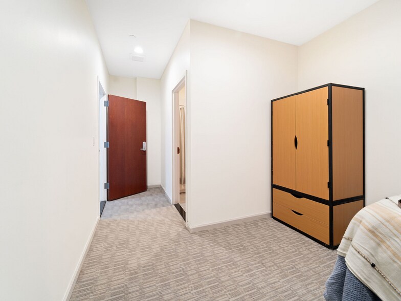 More Photos Of 19-21 Chenango St, Binghamton Apartments For Sale