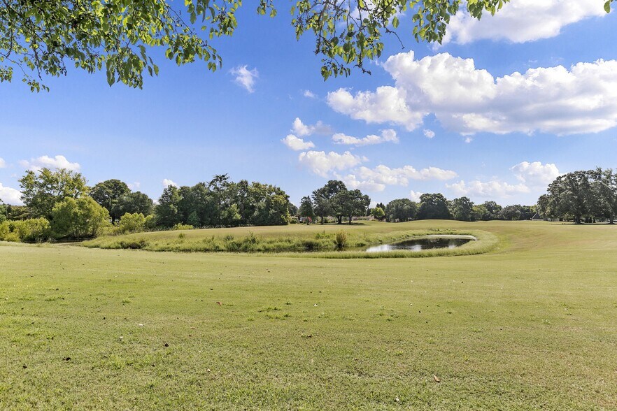 More Photos Of 101 Merion Dr, Eufaula Golf Course Driving Range For Sale