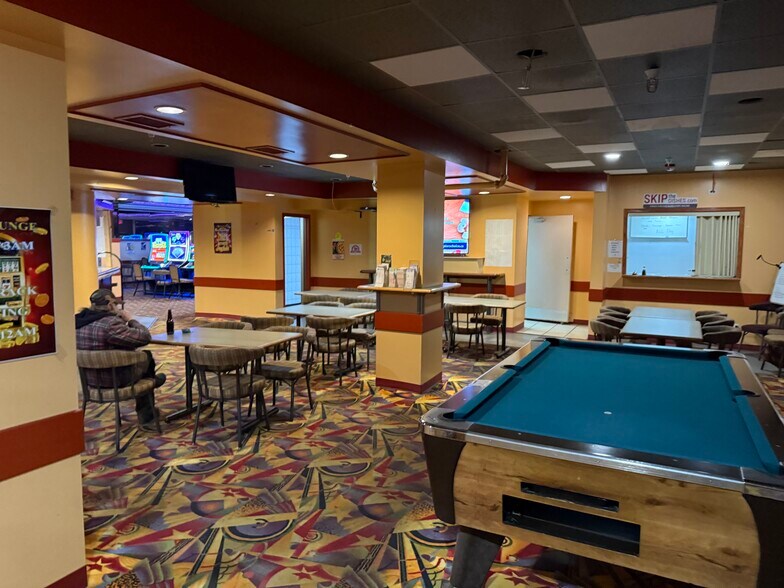 More Photos Of 12704 120th St NW, Edmonton Casino For Sale