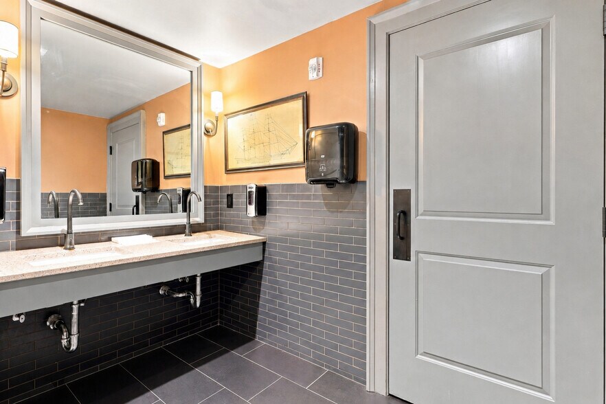 More Photos Of 1-3 Main Street, Le Roy Restaurant For Sale