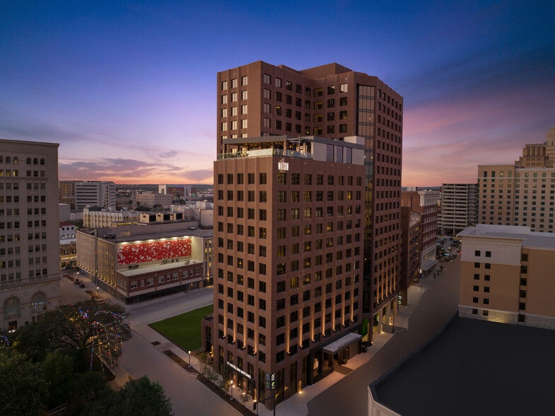 Primary Photo Of 111 Soledad St, San Antonio Office For Lease