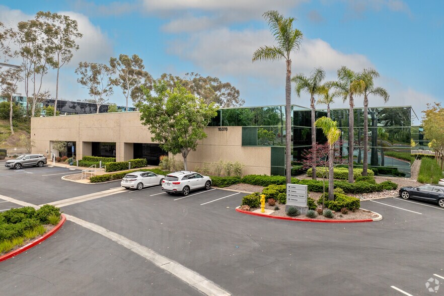 Primary Photo Of 15378 Avenue of Science, San Diego Research And Development For Lease