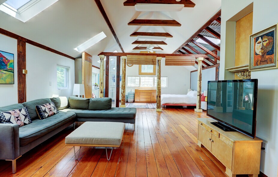 More Photos Of 1300 State Route 213, High Falls Restaurant For Sale