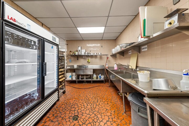 More Photos Of 11550 Us-15 501 Hwy, Chapel Hill Restaurant For Sale