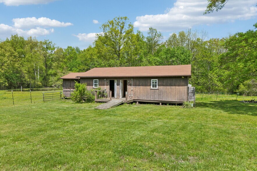 More Photos Of 5444 E Robertson Rd, Orlinda Land For Sale