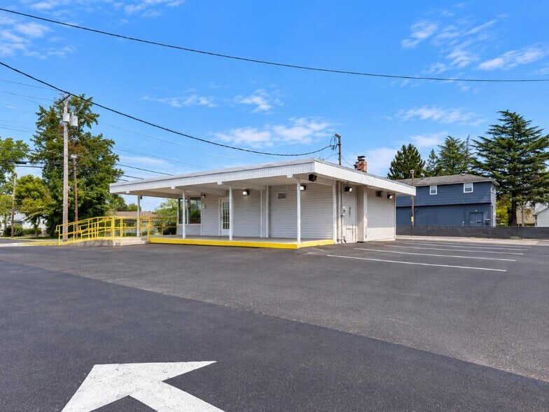More Photos Of 138 S White Horse Pike, Clementon Auto Dealership For Sale