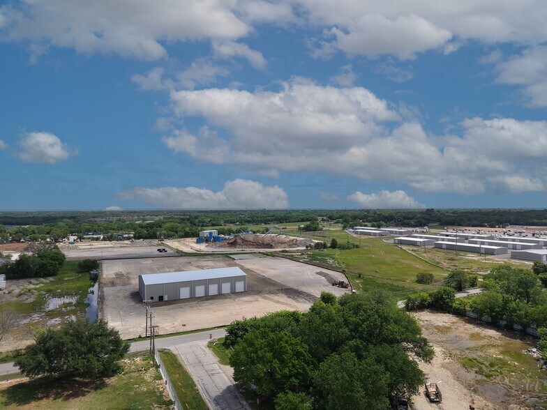 More Photos Of 4601 Eden Rd S, Mansfield Industrial For Sale