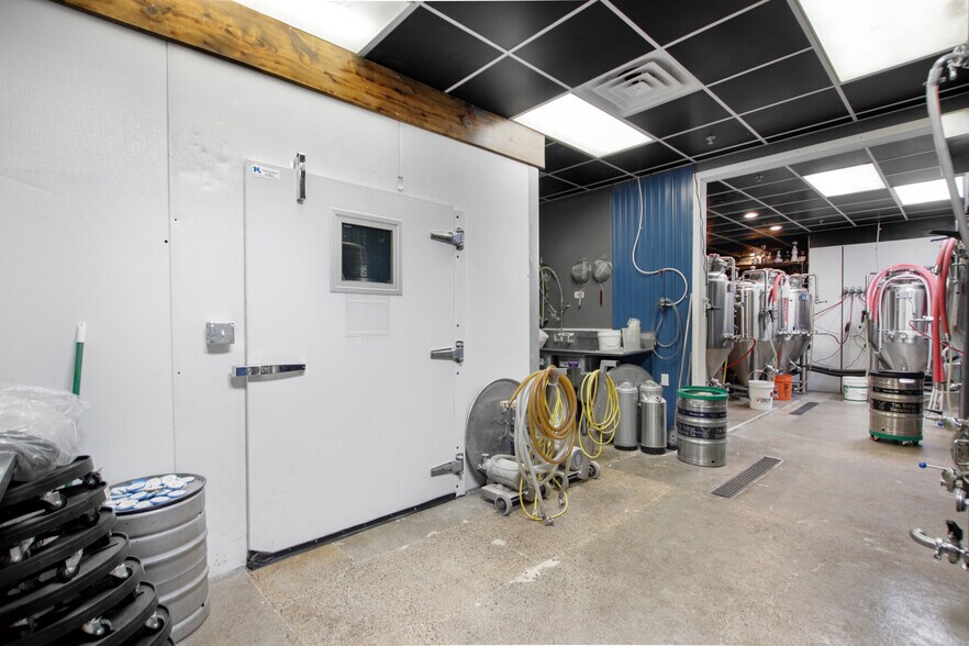 More Photos Of 500-560 Cedar St, Monticello Unknown For Lease