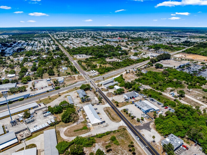 More Photos Of 5660 Micco Rd, Micco Office For Sale
