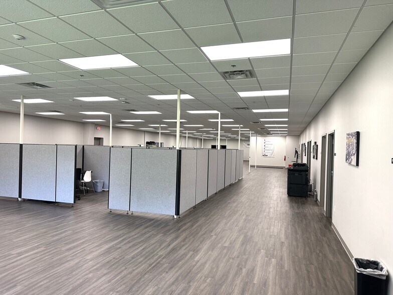More Photos Of 700 Scattergood Dr NW, Christiansburg Distribution For Lease
