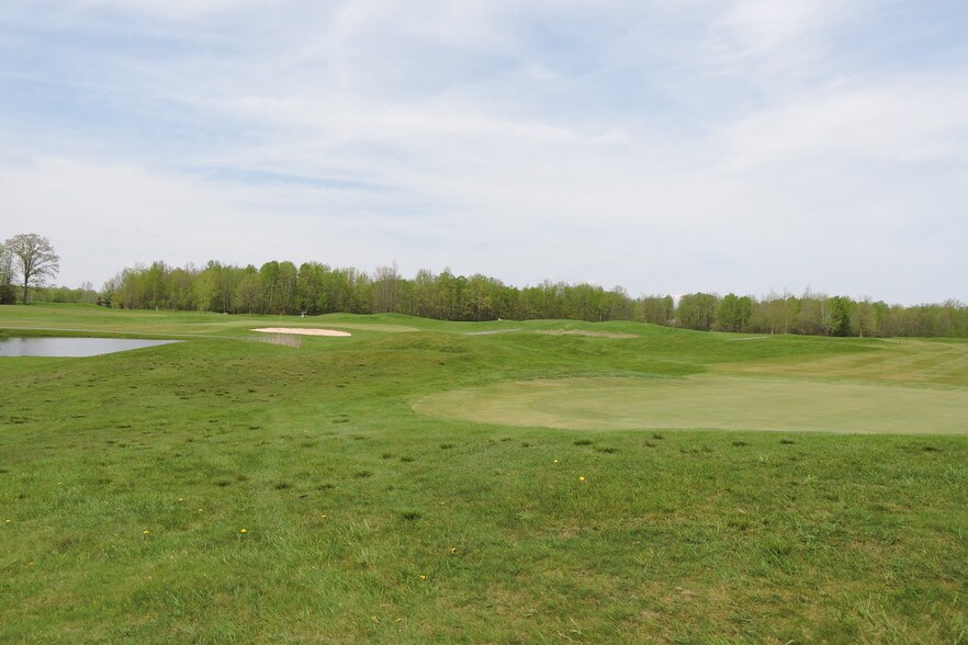More Photos Of 6722 State Route 31, Cicero Golf Course Driving Range For Sale