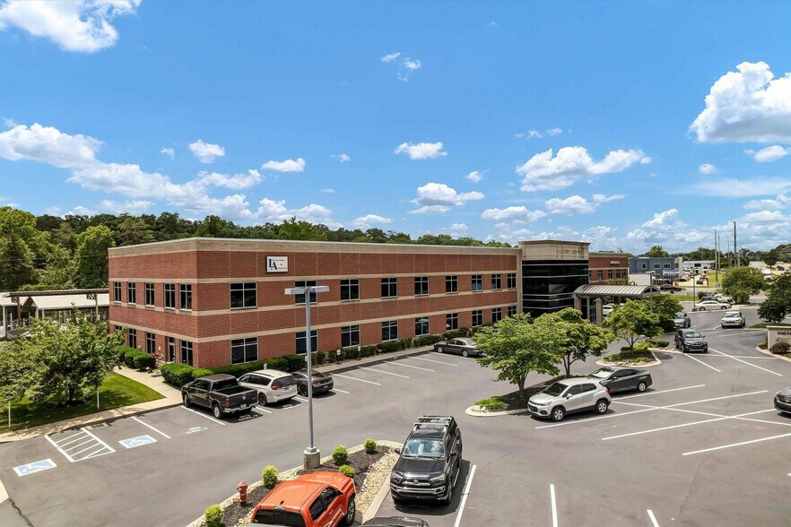 More Photos Of 575 Oak Ridge Tpke, Oak Ridge Medical For Sale