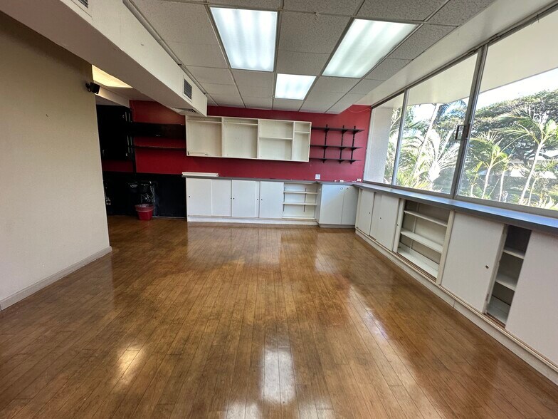 More Photos Of 1617 Kapiolani Blvd, Honolulu Apartments For Sale